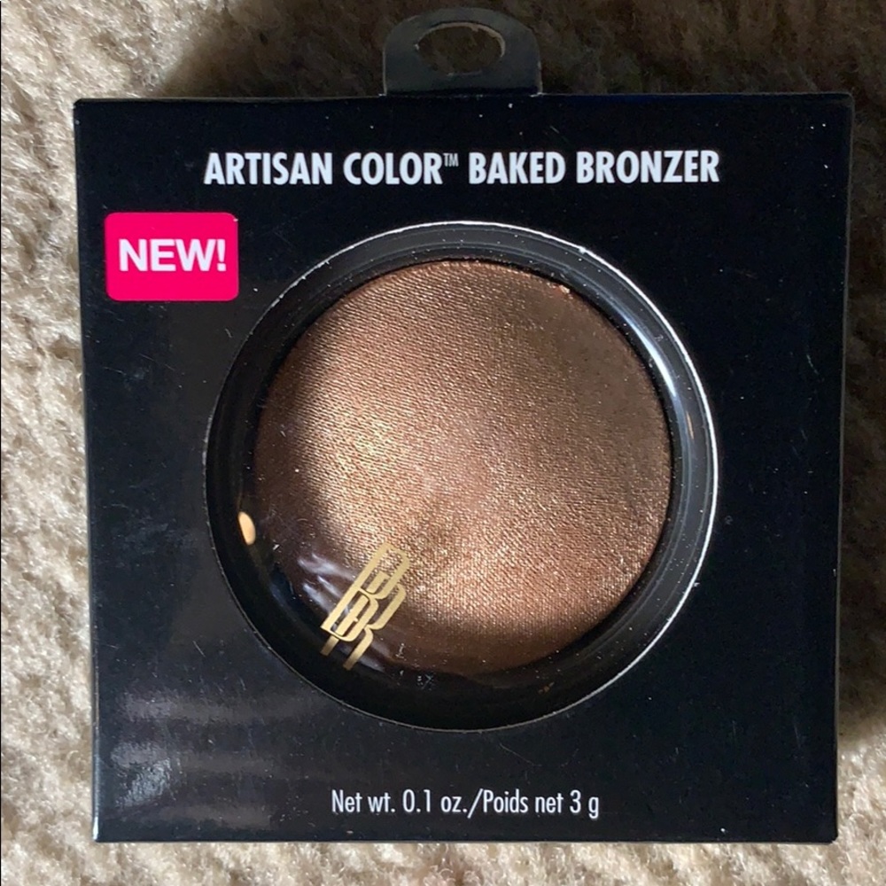 Baked bronzer